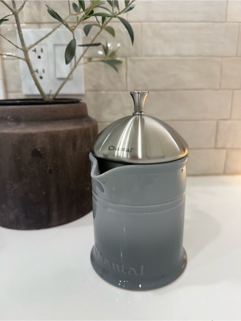 Chantal Ceramic French Press (16oz) with Stainless Steel Plunger Screen & Lid